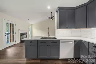 31 Misty Valley Rd, Fletcher, NC 28732 - Photo 8