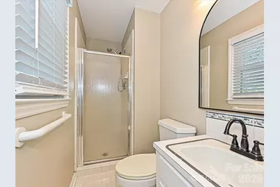 6947 Woodstock Drive, Charlotte, NC 28210 - Photo 18