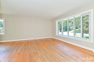 6947 Woodstock Dr, Charlotte, NC 28210 - Photo 4