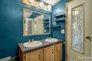 8 Don Felmet Rd, Leicester, NC 28748 - Photo 20