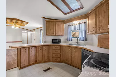 8 Don Felmet Road, Leicester, NC 28748 - Photo 10