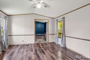 8 Don Felmet Rd, Leicester, NC 28748 - Photo 16