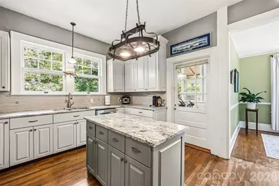 1620 Norwood Place, Hendersonville, NC 28791 - Photo 18