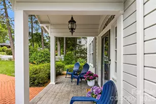 1620 Norwood Pl, Hendersonville, NC 28791 - Photo 8