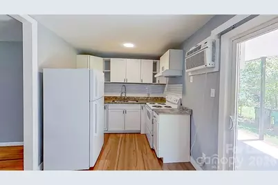 3418 Craig Avenue, Charlotte, NC 28211 - Photo 6