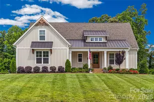 172 Triple Ponds Ct, Clover, SC 29710 - Photo 1
