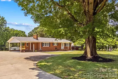 946 Shearers Road, Mooresville, NC 28115 - Photo 1