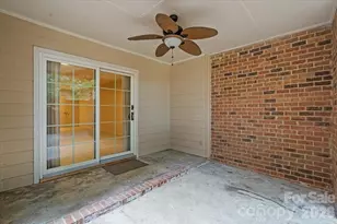 6740 Constitution Ln, Charlotte, NC 28210 - Photo 40