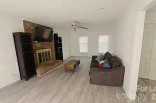 438 Blue Rock Dr, Charlotte, NC 28213 - Photo 2