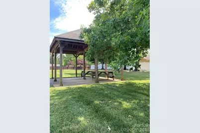 100 N Ferncliff Drive, Mount Holly, NC 28120 - Photo 20