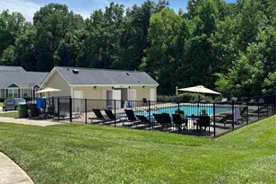 100 N Ferncliff Dr, Mount Holly, NC 28120 - Photo 18