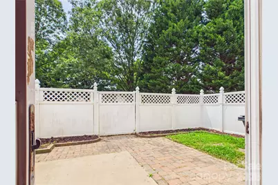 11753 Coddington Ridge Drive, Charlotte, NC 28214 - Photo 24