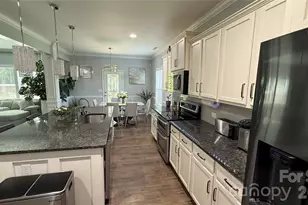 332 Wyndham Forest Cir, Midland, NC 28107 - Photo 2