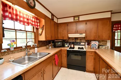 72 Ridgetop Lane, Spruce Pine, NC 28777 - Photo 16