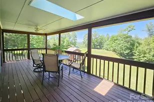 72 Ridge Top Ln, Spruce Pine, NC 28777 - Photo 6