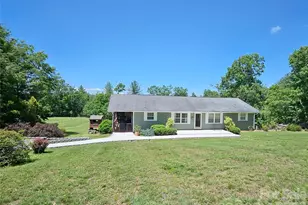 72 Ridge Top Ln, Spruce Pine, NC 28777 - Photo 4