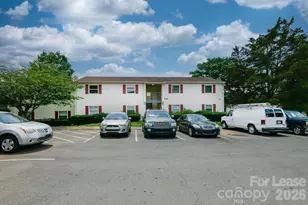 7981 Shady Oak Trail, Charlotte, NC 28210 - Photo 2