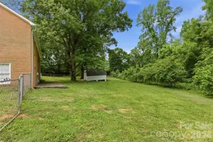 6742 Wild Turkey Ln, Charlotte, NC 28214 - Photo 6