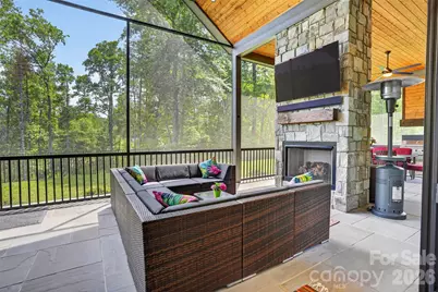 422 Ascension Valley, Etowah, NC 28742 - Photo 6