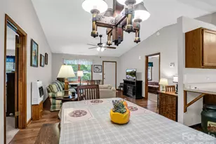 182 Resada Dr, Brevard, NC 28712 - Photo 6