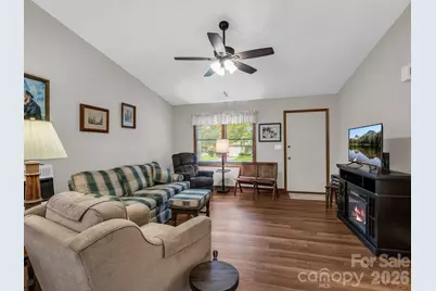 182 Resada Drive, Brevard, NC 28712 - Photo 4