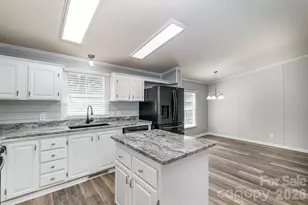 127 Whitewater Ln, Mooresville, NC 28115 - Photo 10