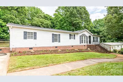 127 Whitewater Lane, Mooresville, NC 28115 - Photo 2