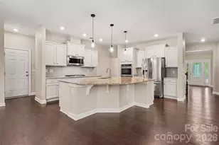 2521 Surveyor General Dr, Waxhaw, NC 28173 - Photo 8
