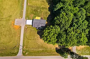 777 Midway Rd, Statesville, NC 28625 - Photo 8