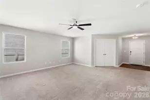 10131 Holly Park Dr, Charlotte, NC 28214 - Photo 8