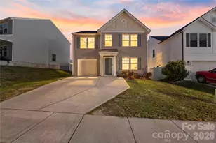10131 Holly Park Dr, Charlotte, NC 28214 - Photo 1