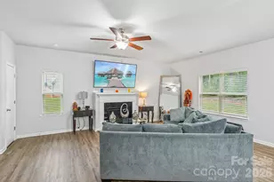 6901 Robinson Church Rd, Charlotte, NC 28215 - Photo 8