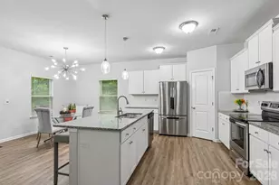 6901 Robinson Church Rd, Charlotte, NC 28215 - Photo 12