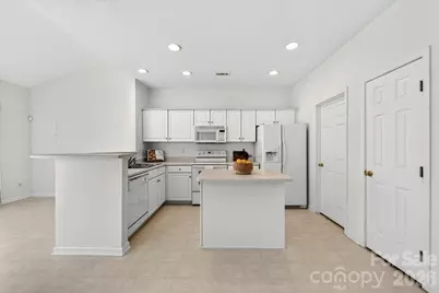 6222 Professional Boulevard, Harrisburg, NC 28075 - Photo 12