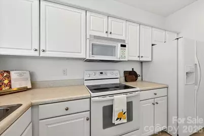 6222 Professional Boulevard, Harrisburg, NC 28075 - Photo 14