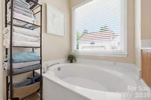 4516 Appaloosa Ln, Charlotte, NC 28215 - Photo 30