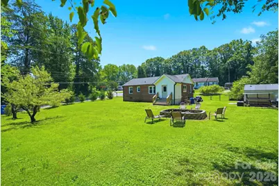 2732 E Long Avenue, Gastonia, NC 28054 - Photo 32