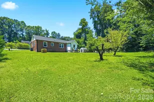 2732 E Long Ave, Gastonia, NC 28054 - Photo 34