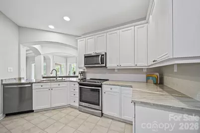 17712 Preston Lake Drive, Cornelius, NC 28031 - Photo 10