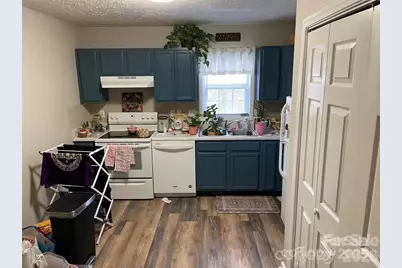 111 Sunset Drive, Clover, SC 29710 - Photo 6