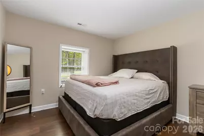 106 Robinson Avenue, Mount Holly, NC 28120 - Photo 4