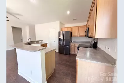 617 Reed Creek Road, Mooresville, NC 28117 - Photo 2