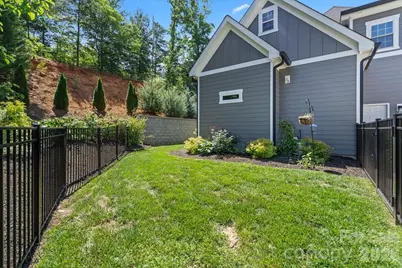 5046 Woodwinds Drive NE, Hickory, NC 28601 - Photo 46