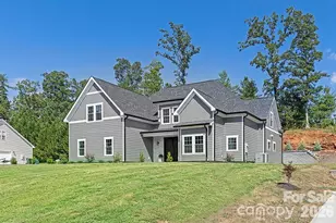 5046 Woodwinds Dr NE, Hickory, NC 28601 - Photo 1