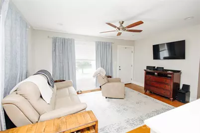 212 Maple Avenue, Marion, NC 28752 - Photo 4