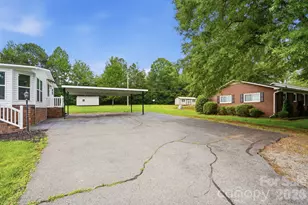 241 Presbyterian Rd, Mooresville, NC 28115 - Photo 8