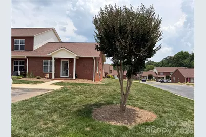 102 Brandywine Drive NE #R6, Conover, NC 28613 - Photo 2