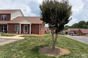 102 Brandywine Dr NE, Conover, NC 28613 - Photo 2