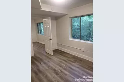 4731 Highlake Drive, Charlotte, NC 28215 - Photo 6
