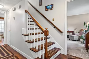 9629 Watergate Rd, Charlotte, NC 28270 - Photo 2